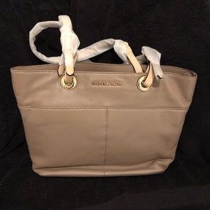 Brand new Michael Kors tan tote